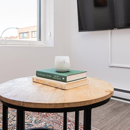 Wonderful New Studio Close To Mount Royal By Den Stays Montréal Rum bild
