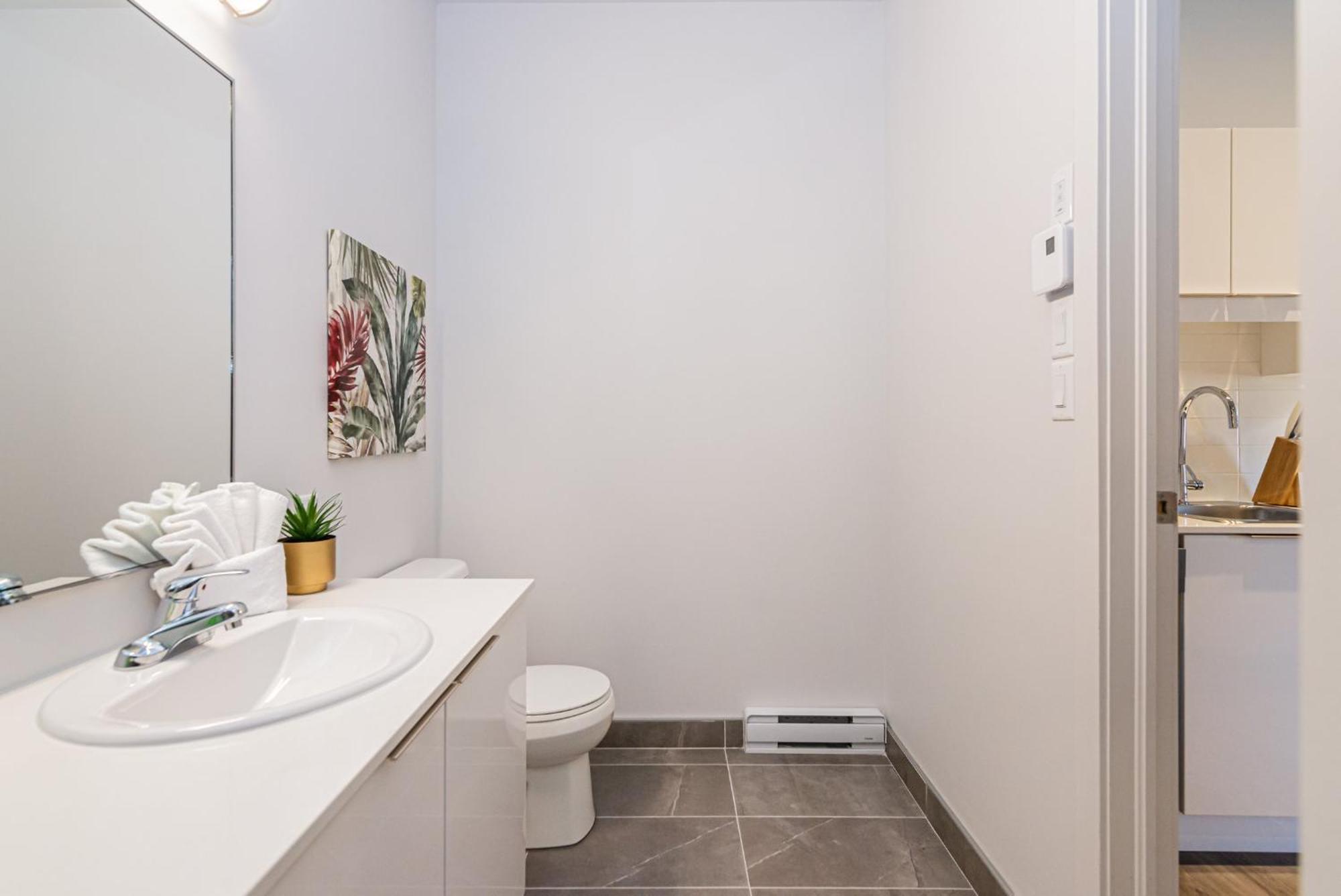 Wonderful New Studio Close To Mount Royal By Den Stays Montréal Rum bild