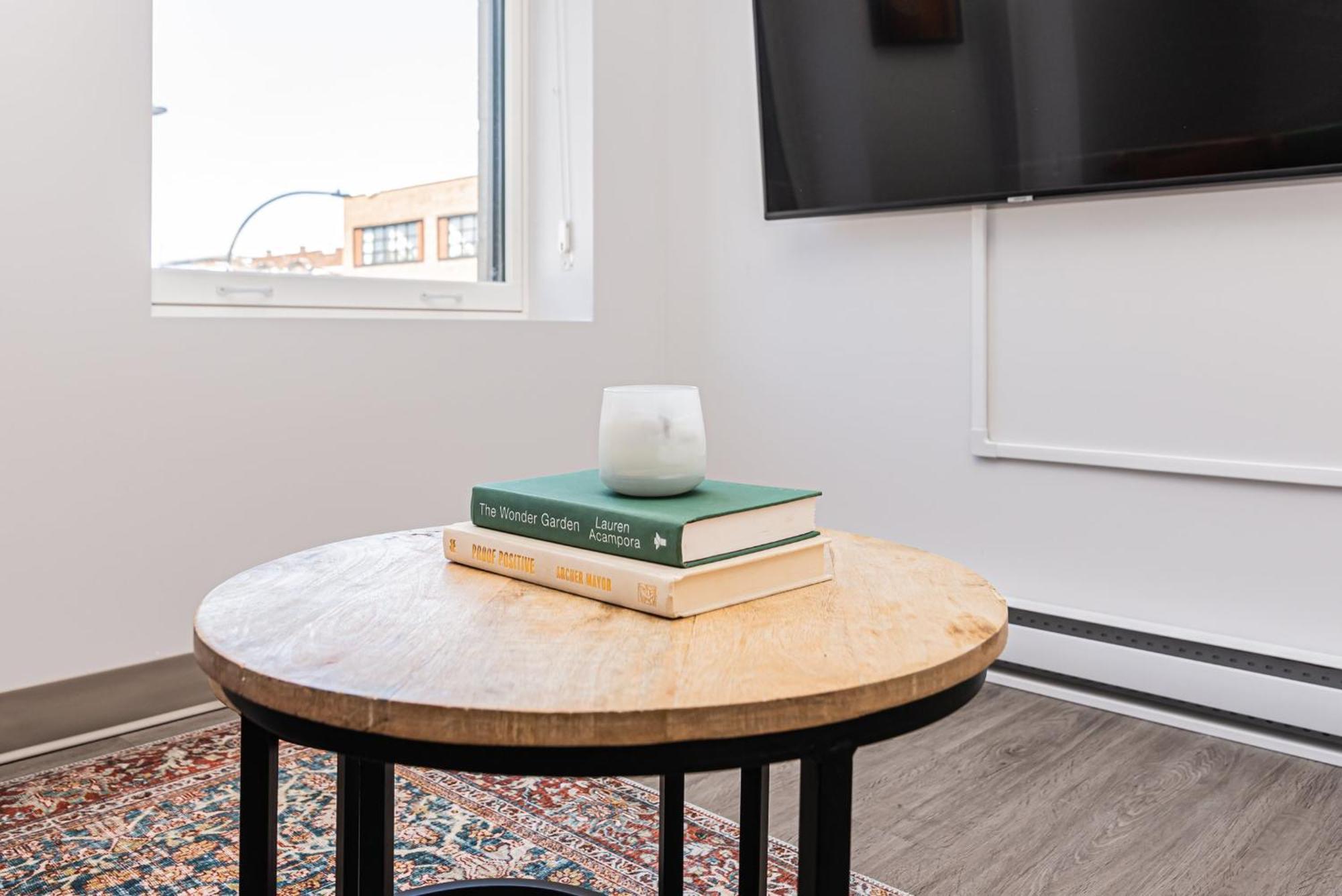 Wonderful New Studio Close To Mount Royal By Den Stays Montréal Rum bild
