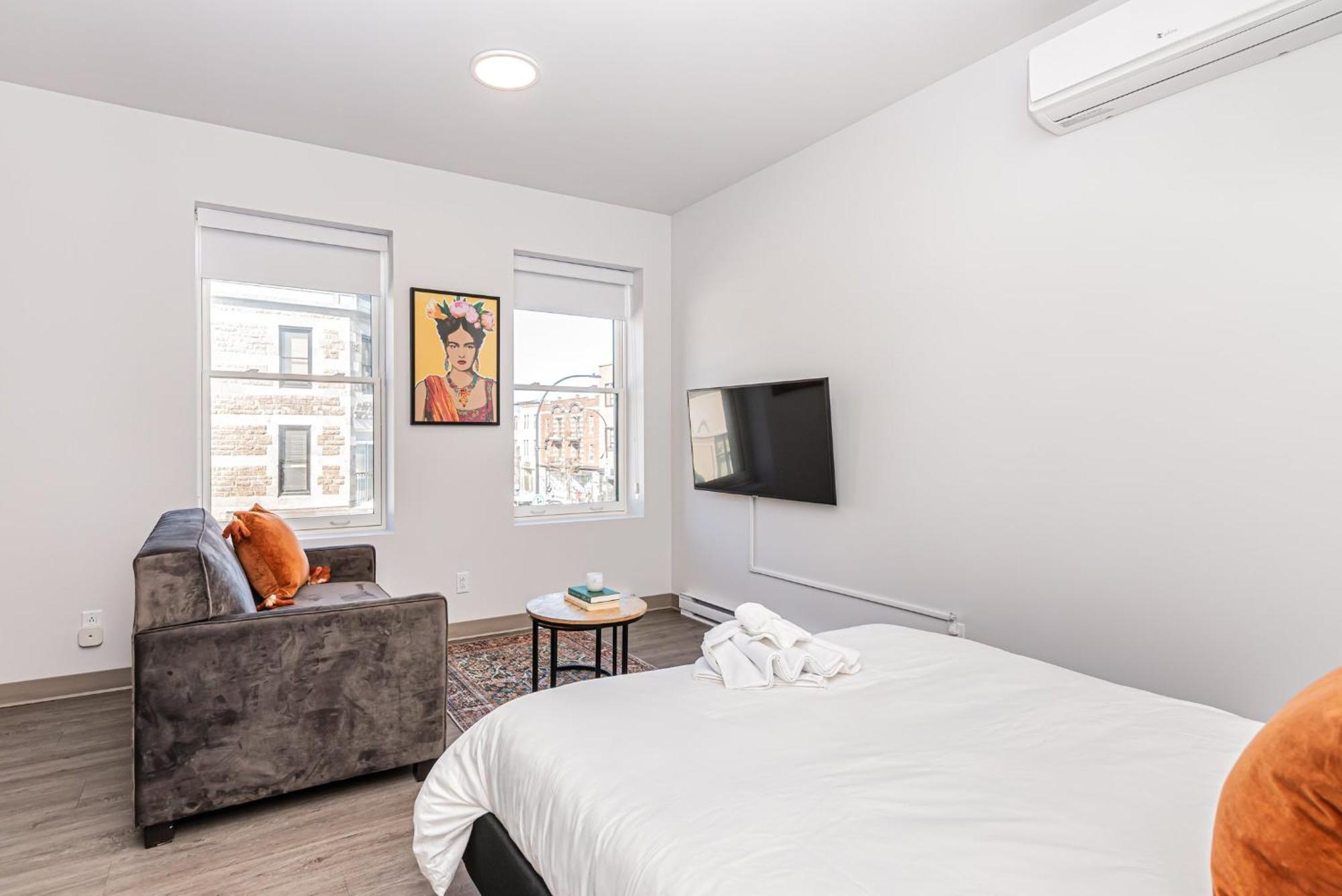 Wonderful New Studio Close To Mount Royal By Den Stays Montréal Rum bild