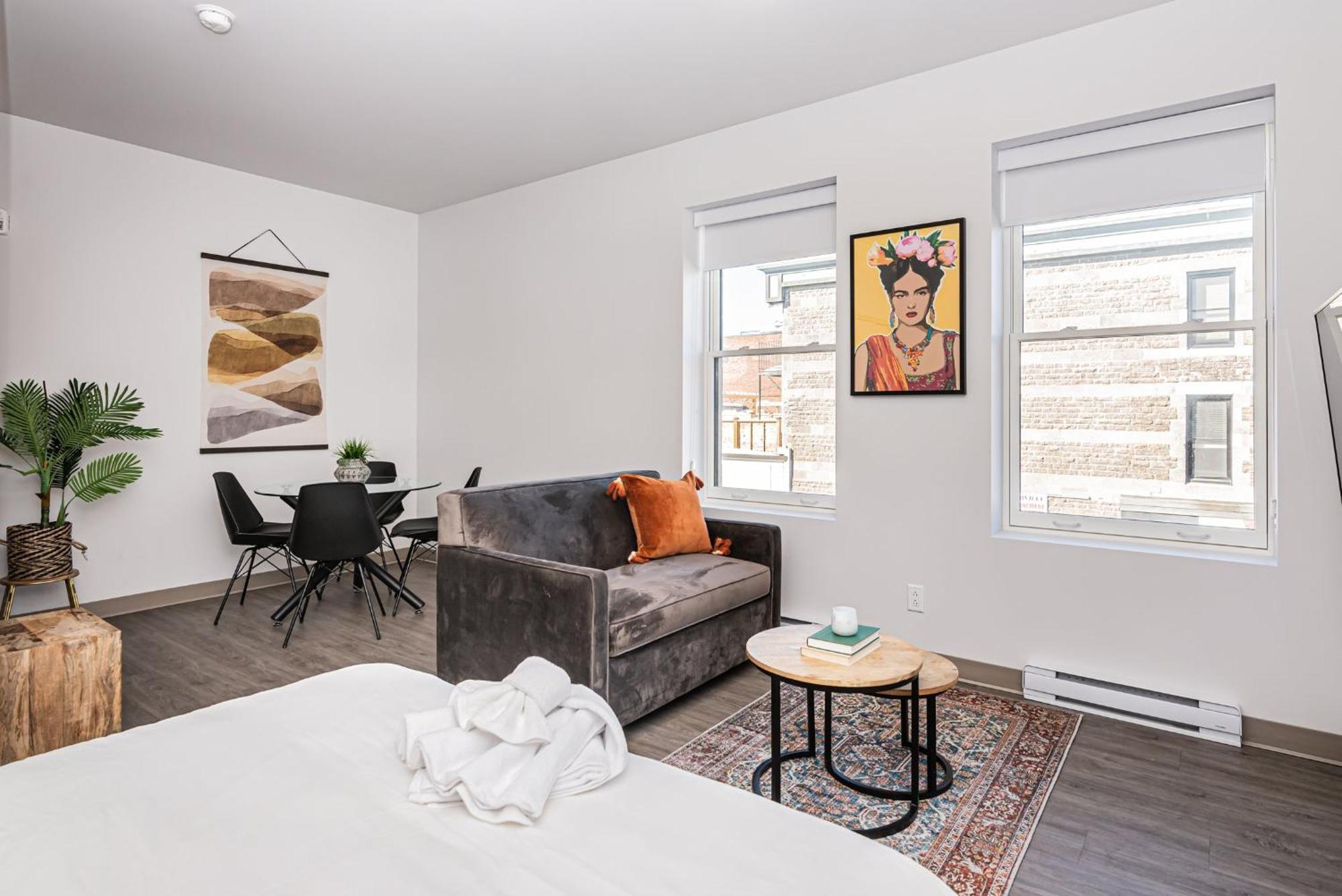 Wonderful New Studio Close To Mount Royal By Den Stays Montréal Rum bild